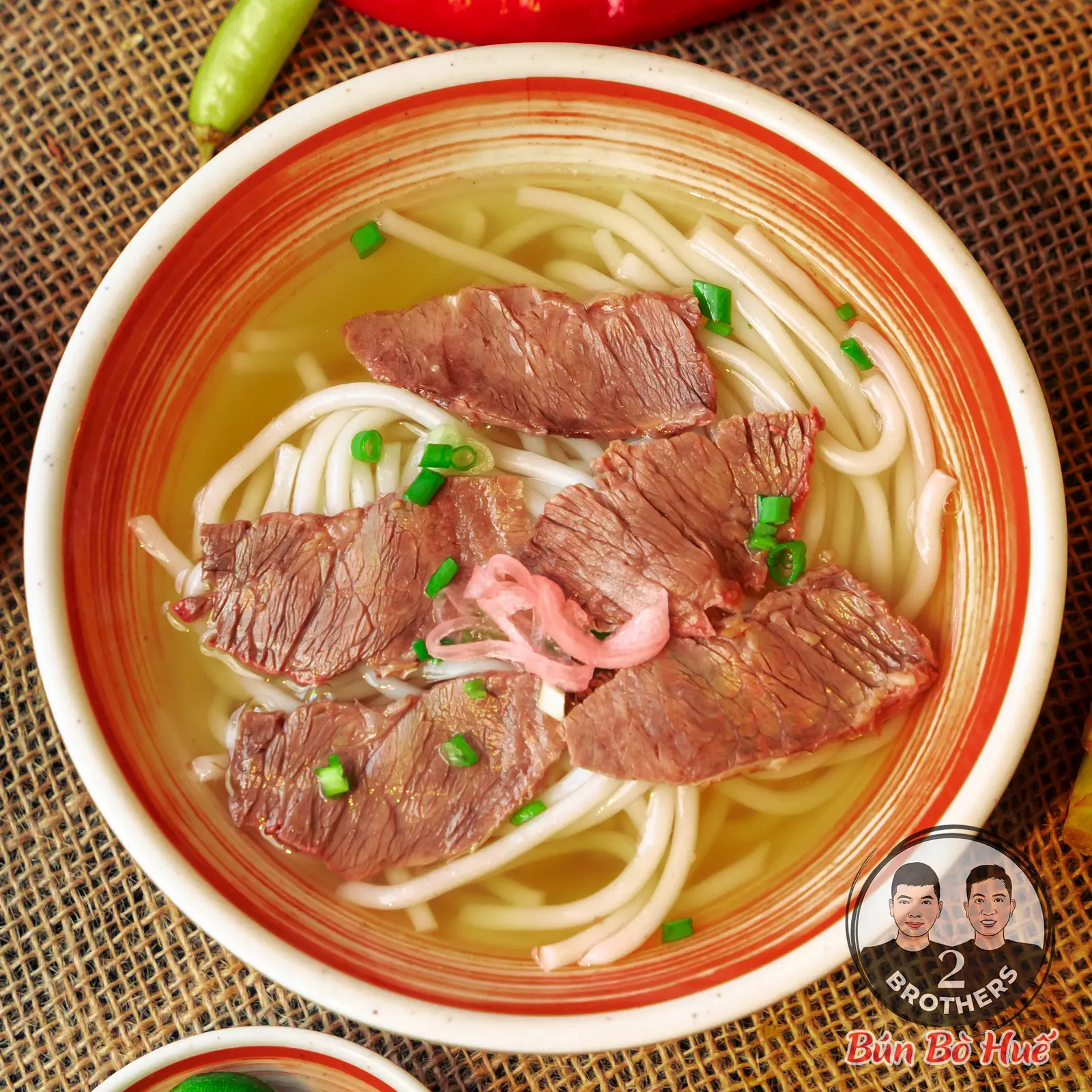 Hình ảnh Bún bò Huế bát cơ bản
