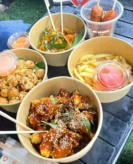 Hình ảnh Gà viên chiên sốt thái