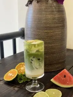 Hình ảnh Matcha latte bắp