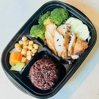 Hình ảnh Ức gà nướng ngũ vị