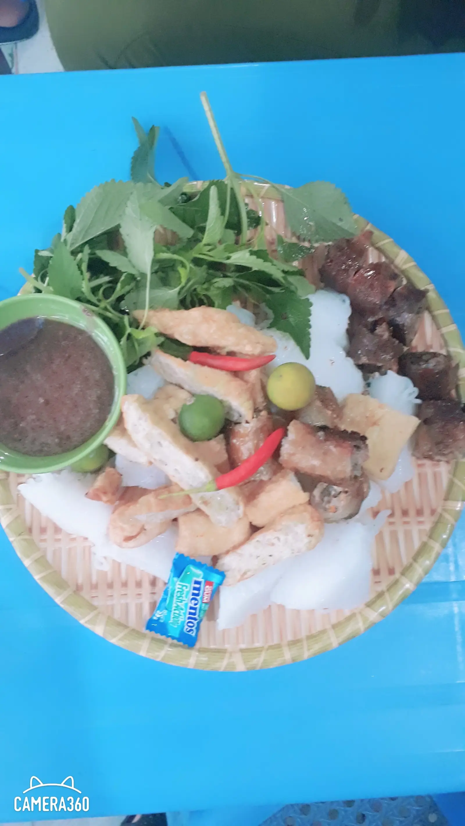 Hình ảnh Bún Đậu, Nem, Chả Cốm, Thịt Chân Giò
