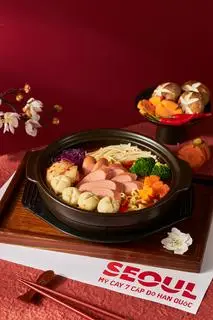 Hình ảnh Mỳ Xúc xích viên chiên 