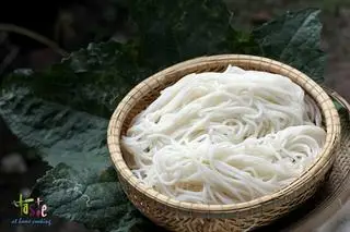 Hình ảnh BÚN