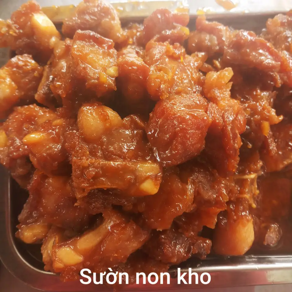 Hình ảnh Cơm sườn non kho