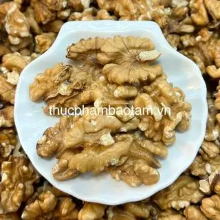 Hình ảnh Ruột óc chó Mỹ (Vàng) - 100gr