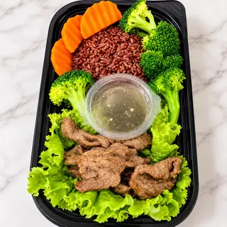 Hình ảnh Cơm lứt bò xào tiêu đen