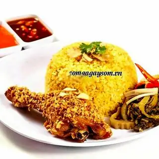 Hình ảnh Cơm gà Cháy Tỏi