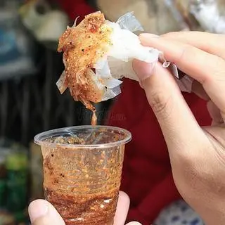 Hình ảnh Bánh Tráng Chấm Muối Bà Gánh