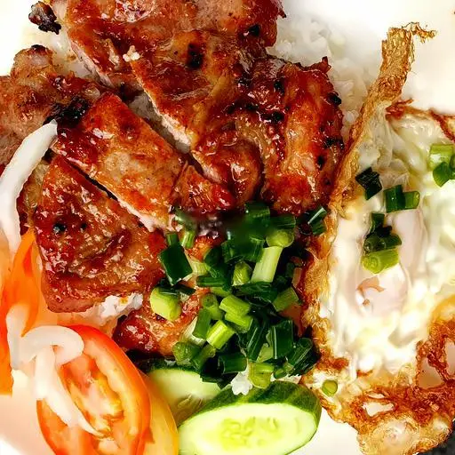 Hình ảnh Combo 5 - 2 cơm sườn bì chả - 2 cơm sườn trứng