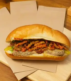 Hình ảnh Bánh mì chả cá chay - vegetarian fish cake banh mi