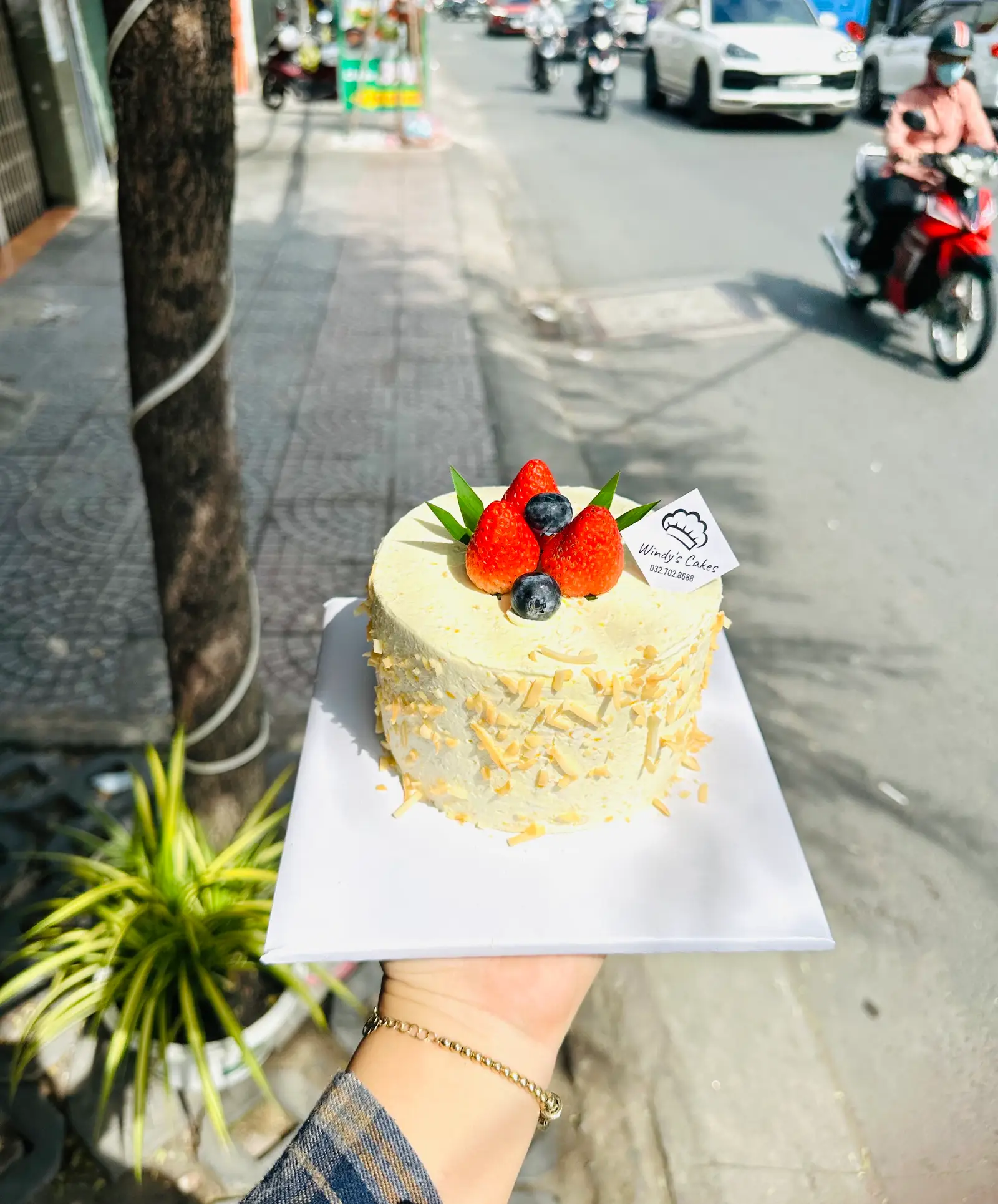Hình ảnh Bánh kem bắp size 12cm