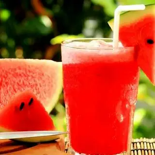 Hình ảnh Nước Ép Dưa Hấu Nguyên Chất