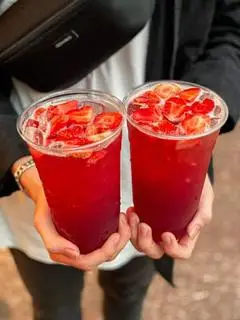 Hình ảnh Trà cam - dâu tây