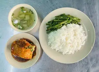 Hình ảnh Cơm đậu hủ nhồi thịt 