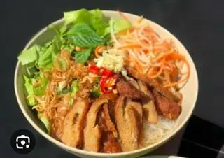 Hình ảnh Bún Trộn Nem Lụi 