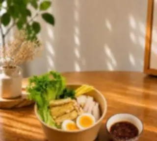Hình ảnh Bún chan nước tương đậu thịt trứng