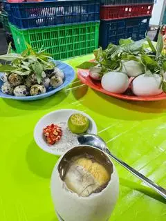Hình ảnh Combo 8 vịt lộn chín