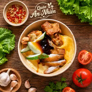 Hình ảnh Cơm gà chiên heo chiên giòn phủ trứng ngon - lớn