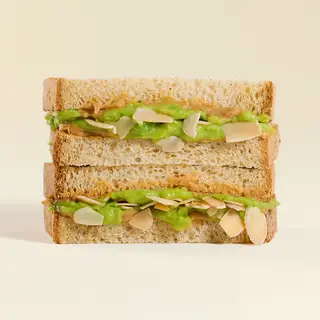 Hình ảnh Toast Bơ Tươi Đà Lạt - Hạnh Nhân