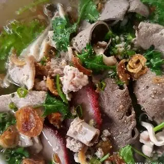 Hình ảnh Hủ tiếu mì thập cẩm