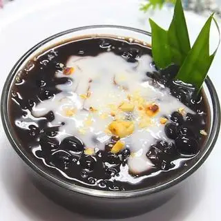 Hình ảnh Chè đậu đen xanh lòng