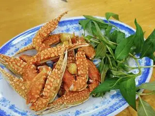 Hình ảnh Càng ghẹ rang muối