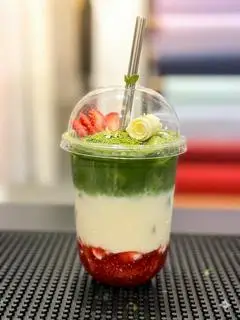 Hình ảnh MATCHA LATTE DÂU