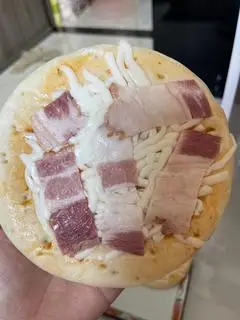 Hình ảnh pizza thịt