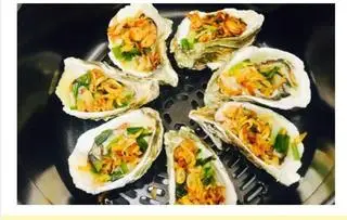 Hình ảnh 5 con hàu nướng mỡ hành