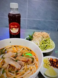 Hình ảnh Bún bò tái gân