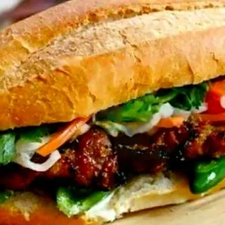 Hình ảnh Bánh Mì Ba Chỉ Nướng Xiên