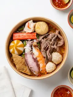 Hình ảnh Mì thái hải sản viên thả lẩu