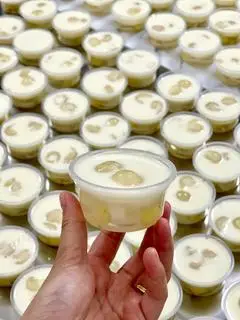 Hình ảnh Combo 10 hộp rau câu dừa