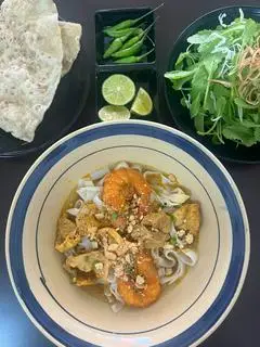 Hình ảnh Mì Quảng tôm thịt
