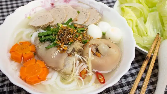 Hình ảnh Bánh Canh ( Giò , Xương)