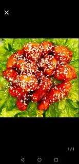 Hình ảnh Hot Combo : 2 xúc xích Đức chiên + 1 phần gà chiên giòn xốt hàn cay + 20 cá viên chiên 