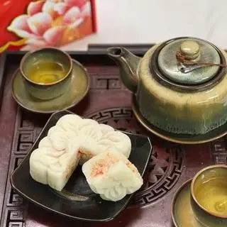 Hình ảnh Bánh dẻo thập cẩm đặc biệt 220g-Tìm Lại Hương Vị Xưa