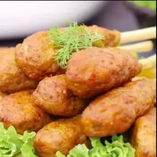 Hình ảnh CƠM TRẮNG + chả đùi gà