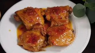 Hình ảnh cơm chiên má đùi gà 