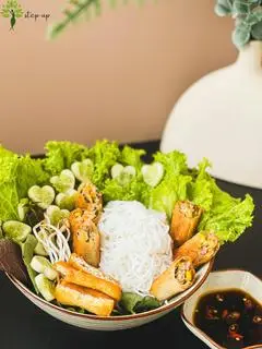 Hình ảnh Bún Chả Giò Chay Xanh