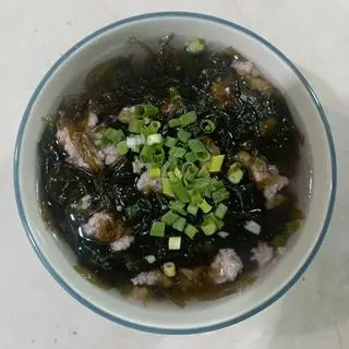 Hình ảnh Canh Rong Biển Thịt Bằm 