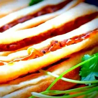 Hình ảnh Bánh Mỳ Que