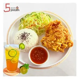 Hình ảnh Cơm Gà Rán + Trà Chanh