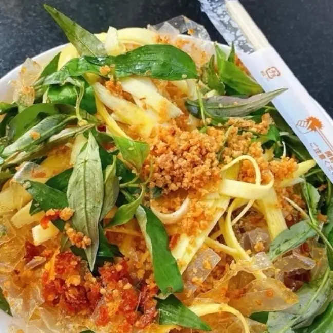Hình ảnh Bánh tráng trộn Tây Ninh full toping