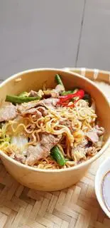 Hình ảnh Mì xào bò
