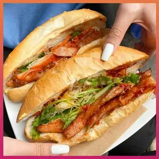 Hình ảnh Bánh Mỳ Pate- Xá Xíu
