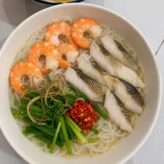 Hình ảnh Bún nước lèo Cá + Tôm
