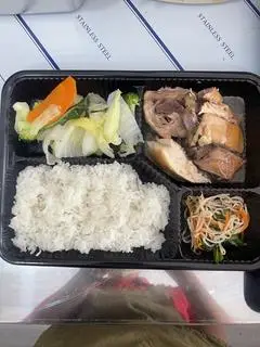 Hình ảnh Gà Ta Hấp Mắm Nhĩ