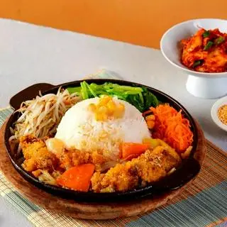 Hình ảnh Cơm heo chiên xù sốt cay ngọt