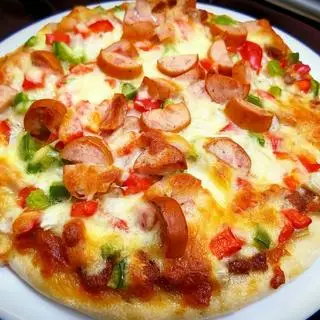 Hình ảnh Pizza xúc xích 16cm